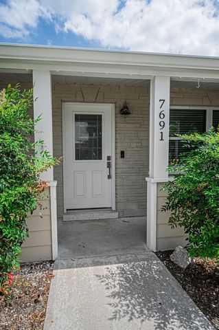 7691 COQUINA WAY, St Pete Beach, FL 33706