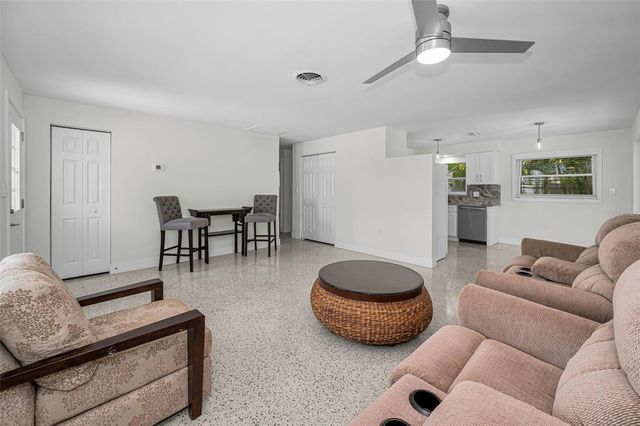 7691 COQUINA WAY, St Pete Beach, FL 33706