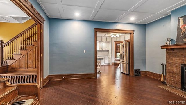 146 North Avenue, Mount Clemens, MI 48043