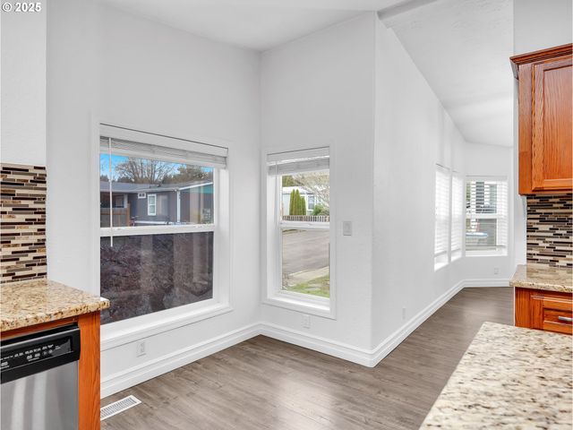 13620 Sw BEEF BEND Rd 66, Portland, OR 97224