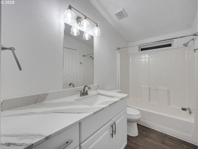 13620 Sw BEEF BEND Rd 66, Portland, OR 97224