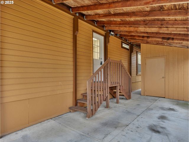 13620 Sw BEEF BEND Rd 66, Portland, OR 97224