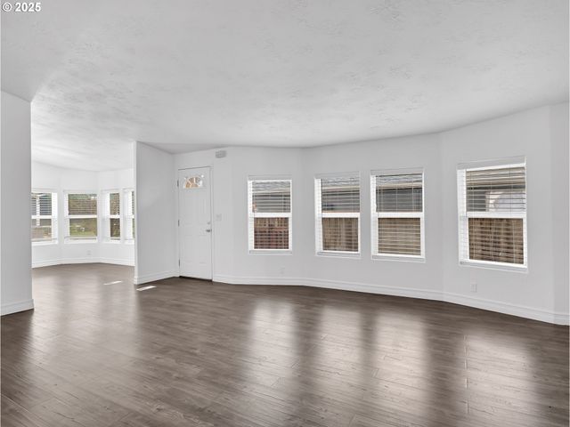 13620 Sw BEEF BEND Rd 66, Portland, OR 97224