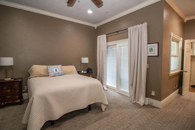 114 W Woodland Ct, Mulvane, KS 67110