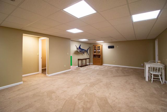 114 W Woodland Ct, Mulvane, KS 67110