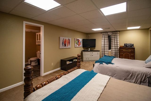 114 W Woodland Ct, Mulvane, KS 67110