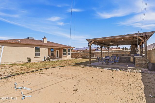 521 EL CERRO Drive, Sunland Park, NM 88063