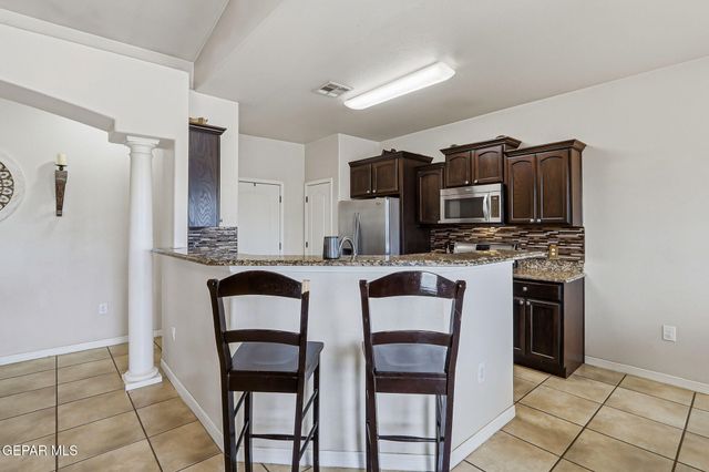 521 EL CERRO Drive, Sunland Park, NM 88063