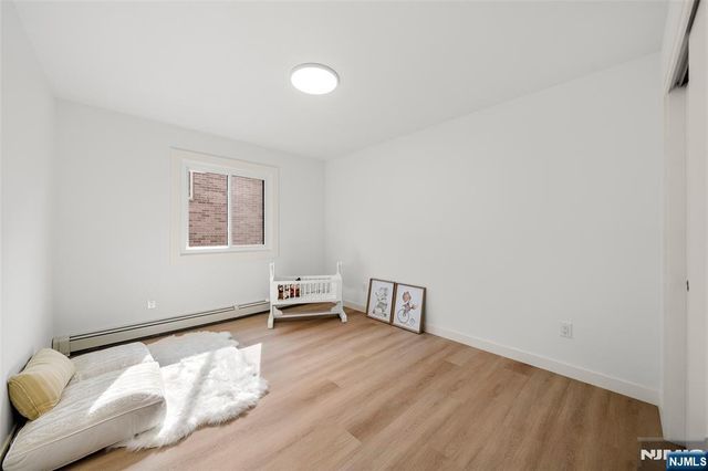 220 8th Street, Palisades Park, NJ 07650