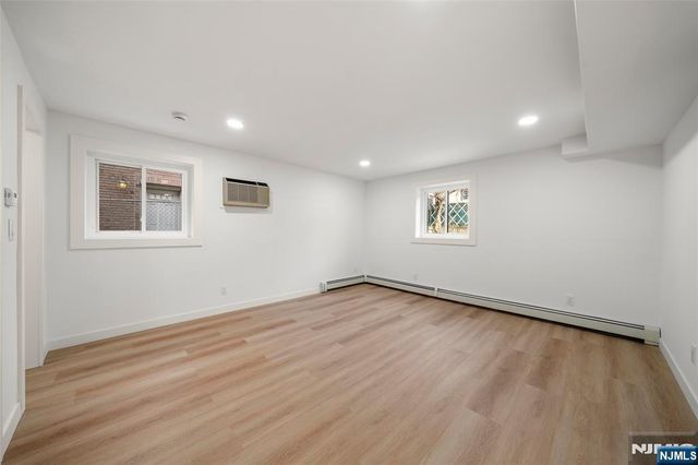 220 8th Street, Palisades Park, NJ 07650