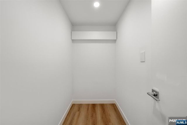 220 8th Street, Palisades Park, NJ 07650