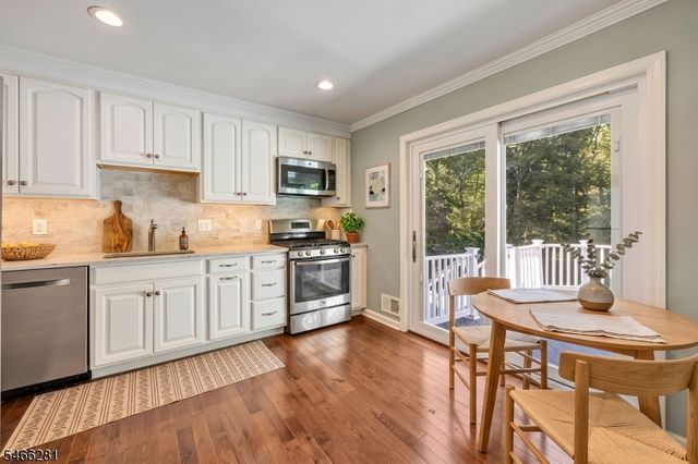 6 Dorothy Dr, Morris Twp., NJ 07960