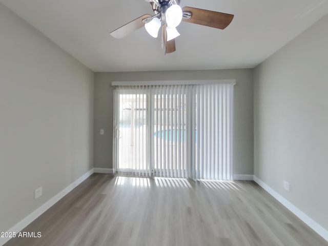 10221 W TURNEY Avenue, Phoenix, AZ 85037