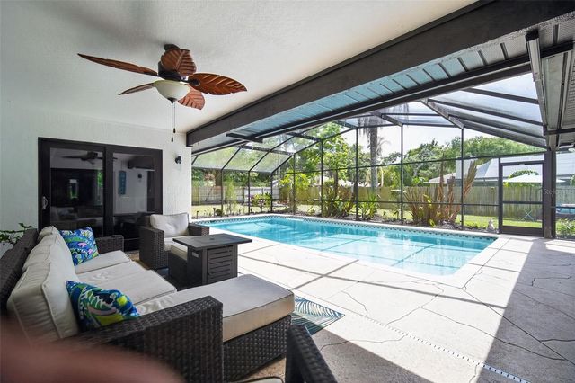 1225 TIMBERIDGE LOOP N, Lakeland, FL 33809