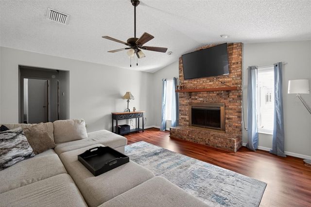 1225 TIMBERIDGE LOOP N, Lakeland, FL 33809