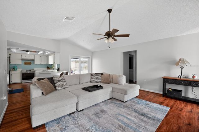 1225 TIMBERIDGE LOOP N, Lakeland, FL 33809