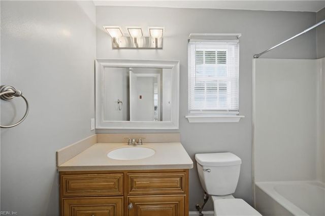 1861 Bernstein DR, Virginia Beach, VA 23454