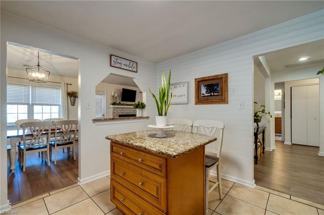 1861 Bernstein DR, Virginia Beach, VA 23454