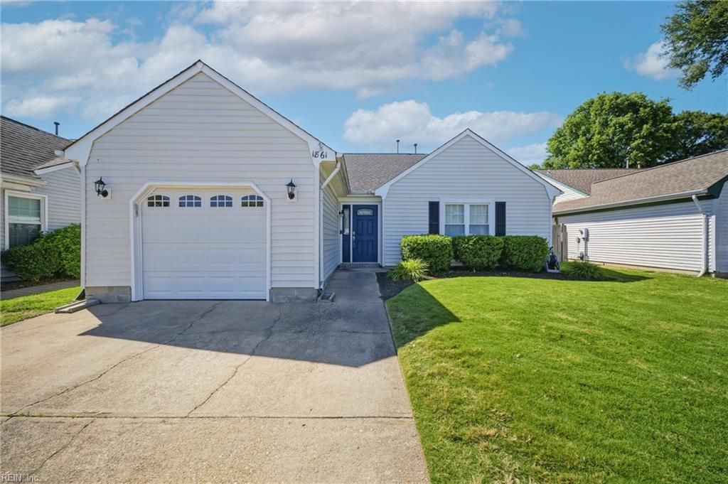 1861 Bernstein DR, Virginia Beach, VA 23454