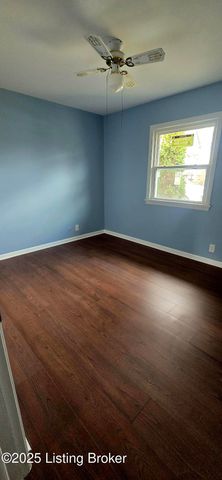 2204 Landan Dr, Louisville, KY 40218