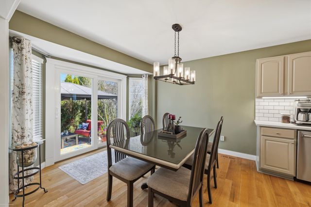 22465 Bluewater Drive, Macomb, MI 48044