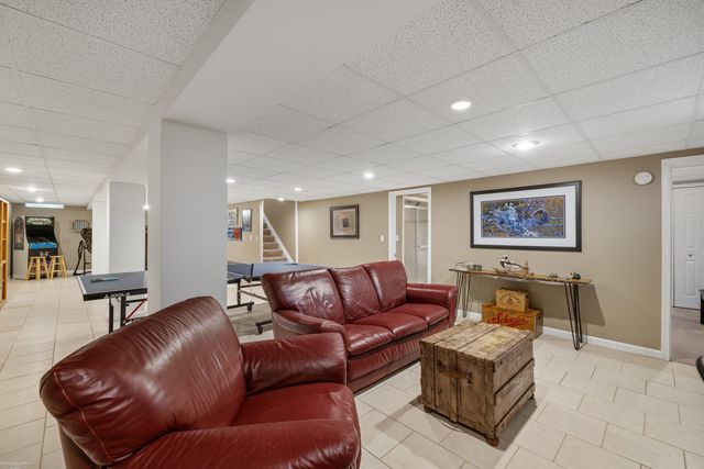 22465 Bluewater Drive, Macomb, MI 48044