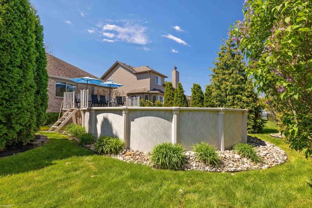 22465 Bluewater Drive, Macomb, MI 48044