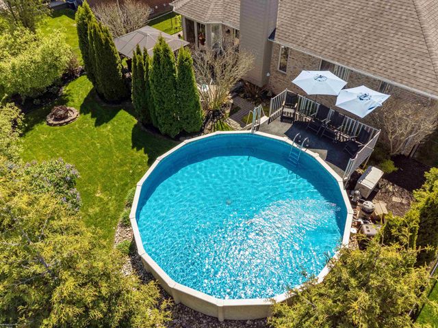 22465 Bluewater Drive, Macomb, MI 48044