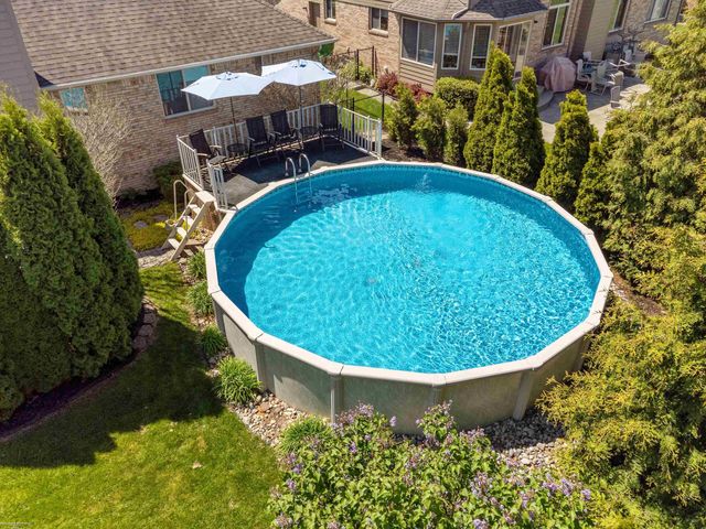 22465 Bluewater Drive, Macomb, MI 48044