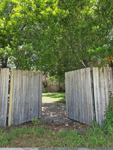 7005 TALBOT DR, Orlando, FL 32819