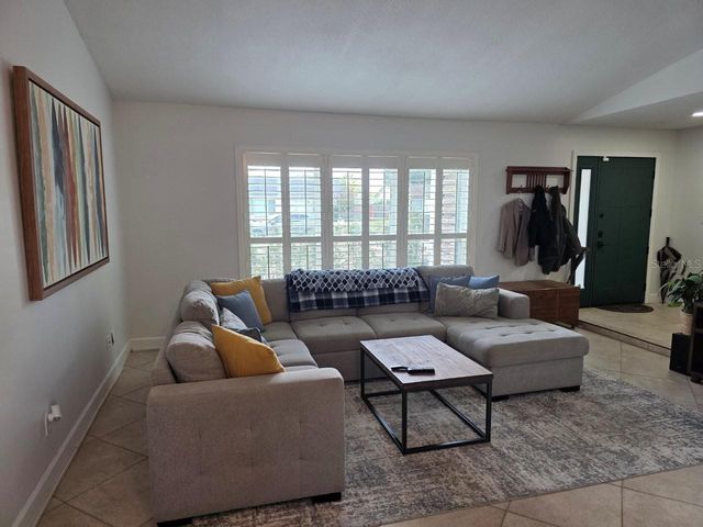 7005 TALBOT DR, Orlando, FL 32819