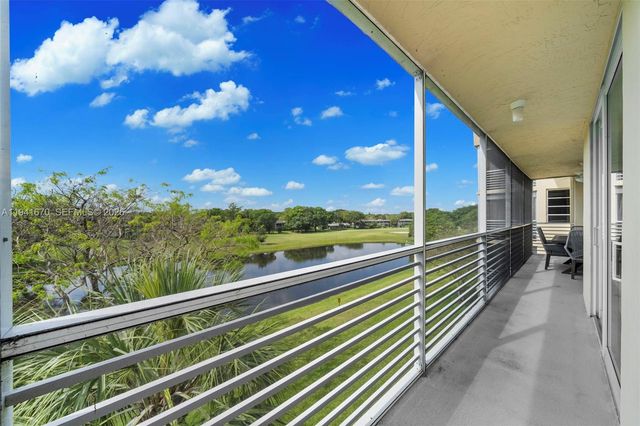 4030 W Palm Aire Drive 408, Pompano Beach, FL 33069