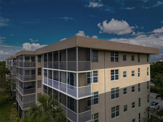 4030 W Palm Aire Drive 408, Pompano Beach, FL 33069