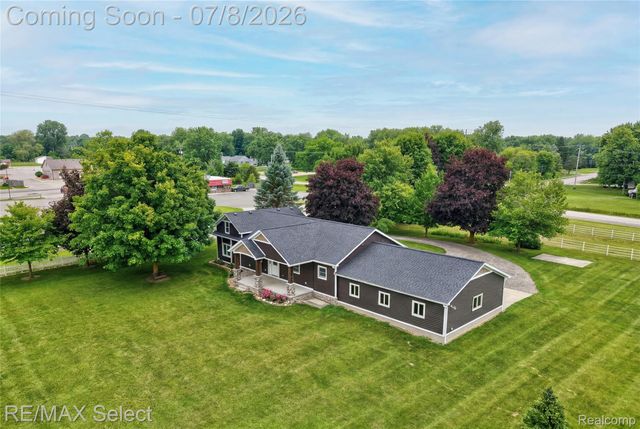 11025 Davison Road, Davison Township, MI 48423