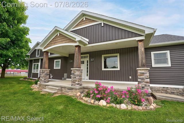 11025 Davison Road, Davison Township, MI 48423