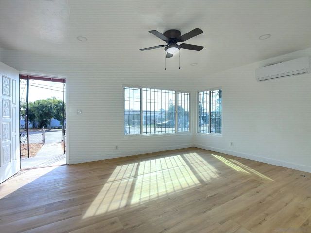 4650 Hilltop, San Diego, CA 92102