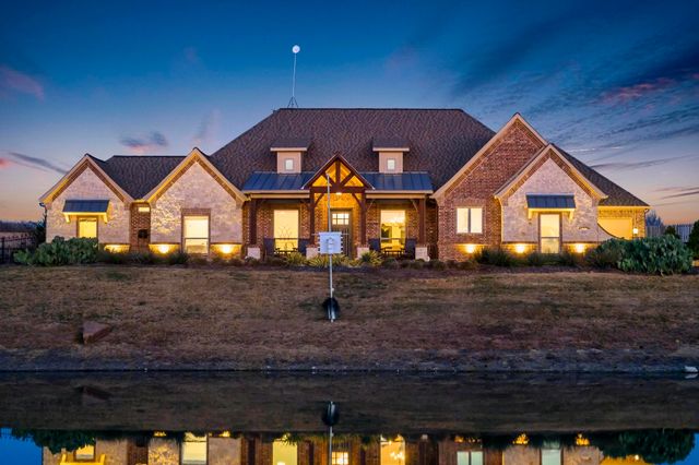 12117 Wild Bill Court, Newark, TX 76071