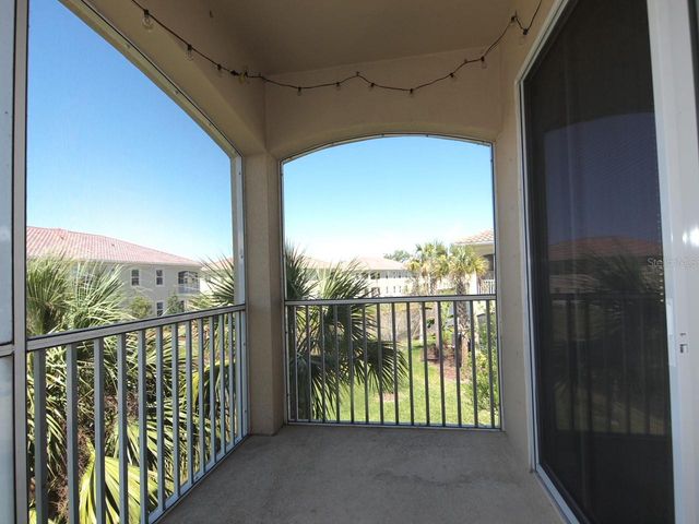3125 ORIOLE DRIVE 104, Sarasota, FL 34243