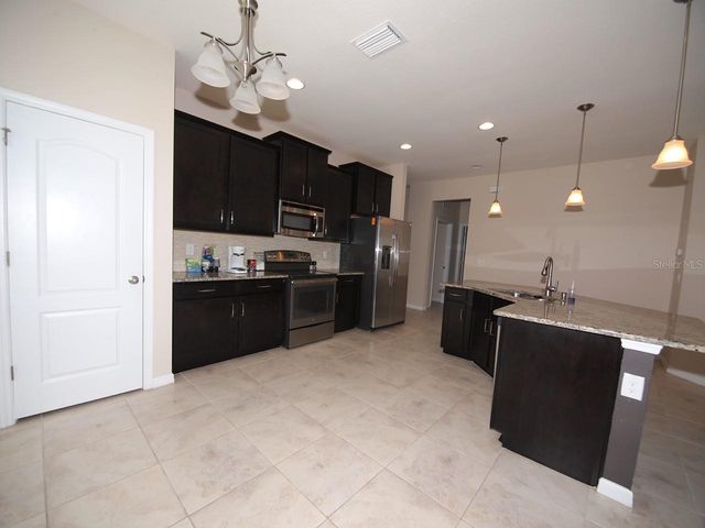 3125 ORIOLE DRIVE 104, Sarasota, FL 34243