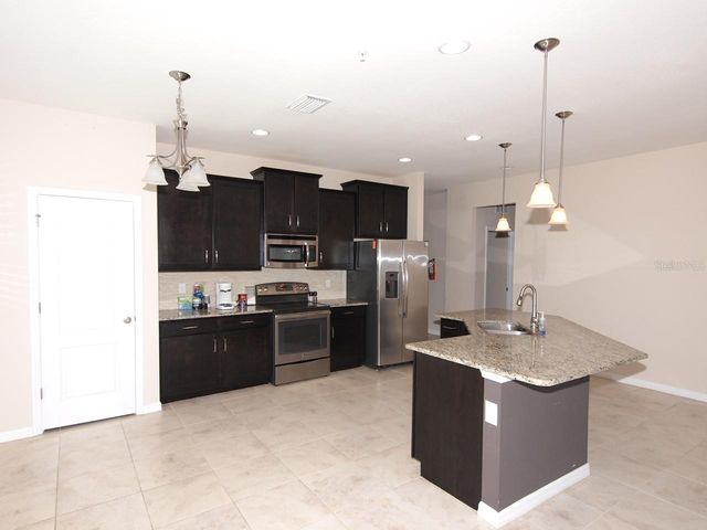 3125 ORIOLE DRIVE 104, Sarasota, FL 34243