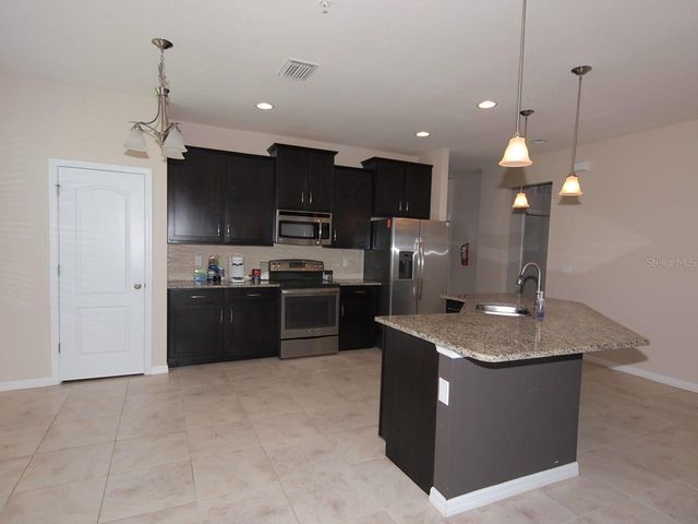 3125 ORIOLE DRIVE 104, Sarasota, FL 34243
