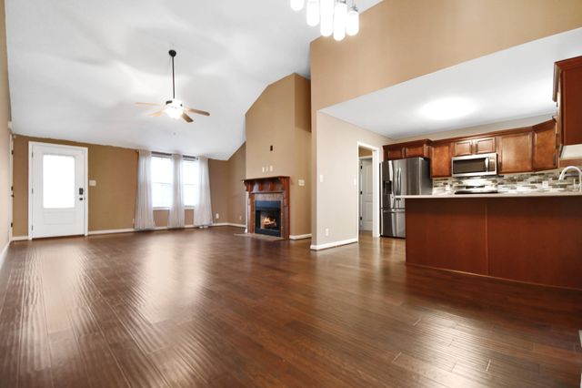 1019 Dwight Eisenhower Way, Clarksville, TN 37042