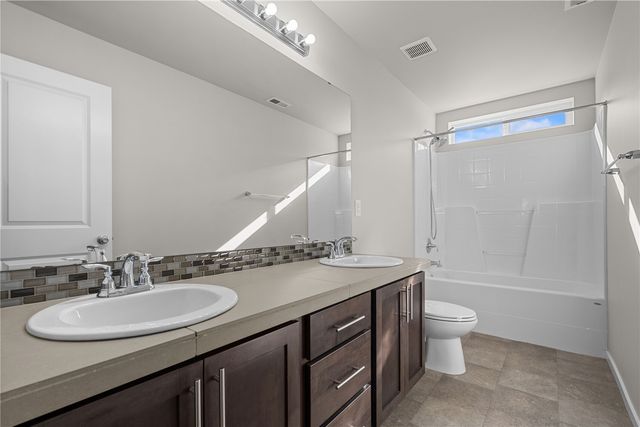 9624 S 245th Place, Kent, WA 98030