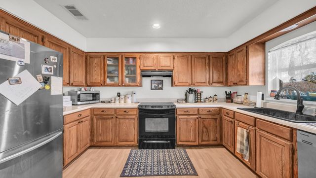 351 Don Propp Road, Azle, TX 76020