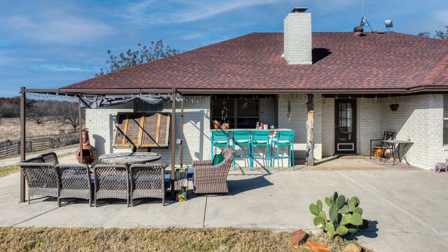 351 Don Propp Road, Azle, TX 76020