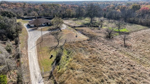 351 Don Propp Road, Azle, TX 76020