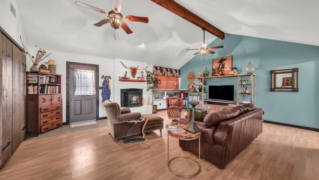 351 Don Propp Road, Azle, TX 76020