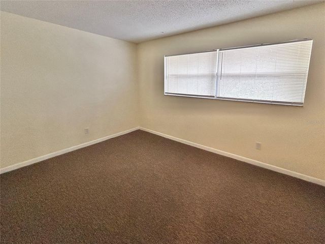 4455 38TH TERRACE N B12, St Petersburg, FL 33714