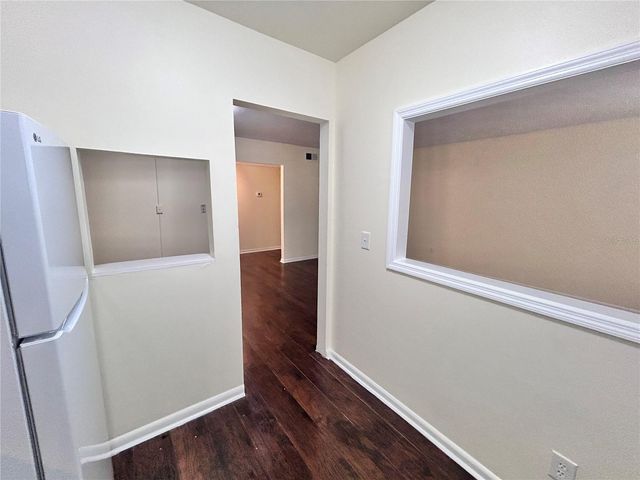 4455 38TH TERRACE N B12, St Petersburg, FL 33714
