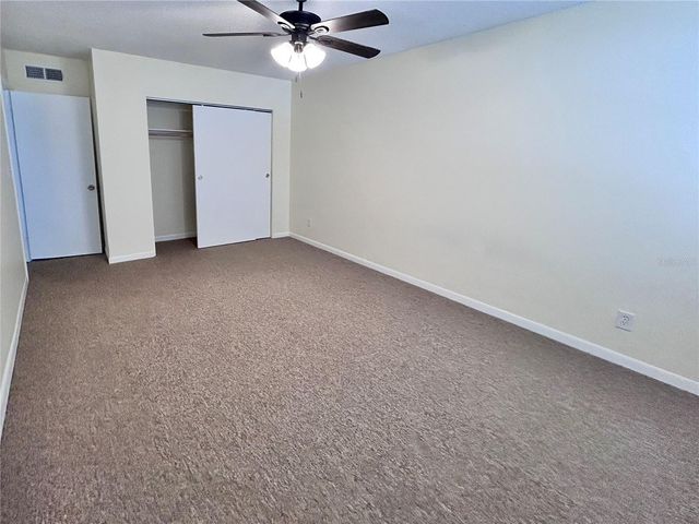4455 38TH TERRACE N B12, St Petersburg, FL 33714